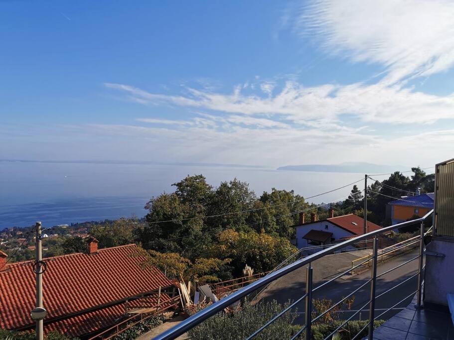 Ferienwohnung Mit 180° Meerblick Dobrec Экстерьер фото